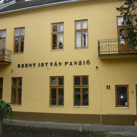 Szent Istvan Panzio Hódmezővásárhely Екстериор снимка